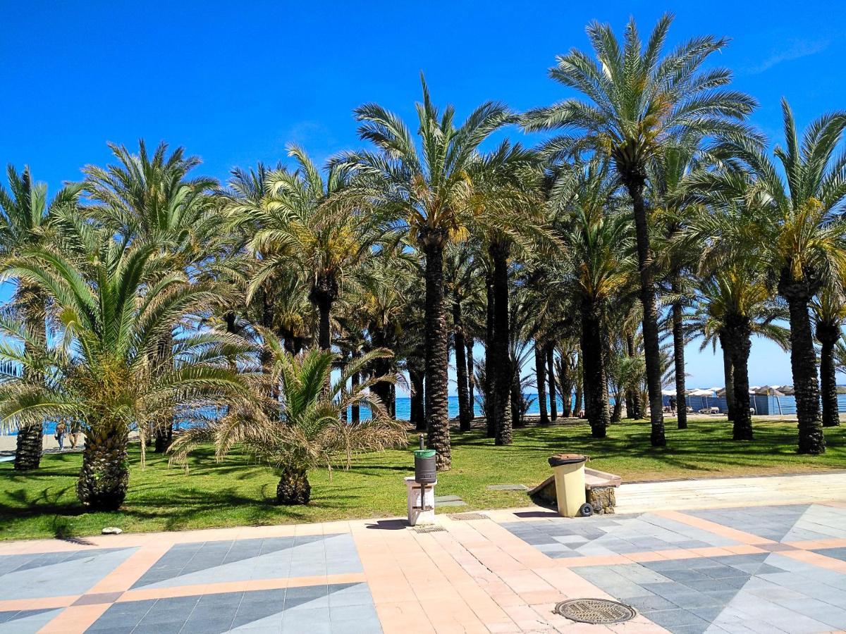 Bonito Apartamento En Playa De La Carihuela Torremolinos Dış mekan fotoğraf
